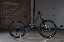 Load image into Gallery viewer, Privateer Gen 2 141 complete bike