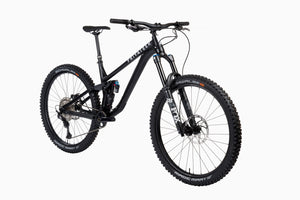 Privateer 161 Shimano XT Bike in Black